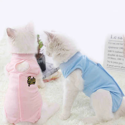 Traje Mascota (perros o gatos), especial para períodos post quirúrgicos. Transpirable, reemplaza collar isabelino.  Producto Importado, plazo de entrega aproximado de entre 7 y 18 días.